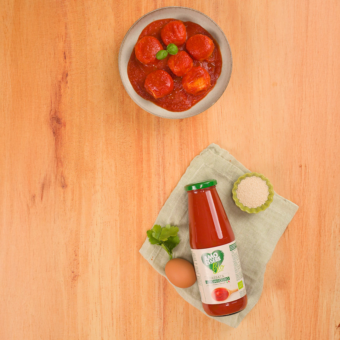 Polpette di ricotta al sugo bio