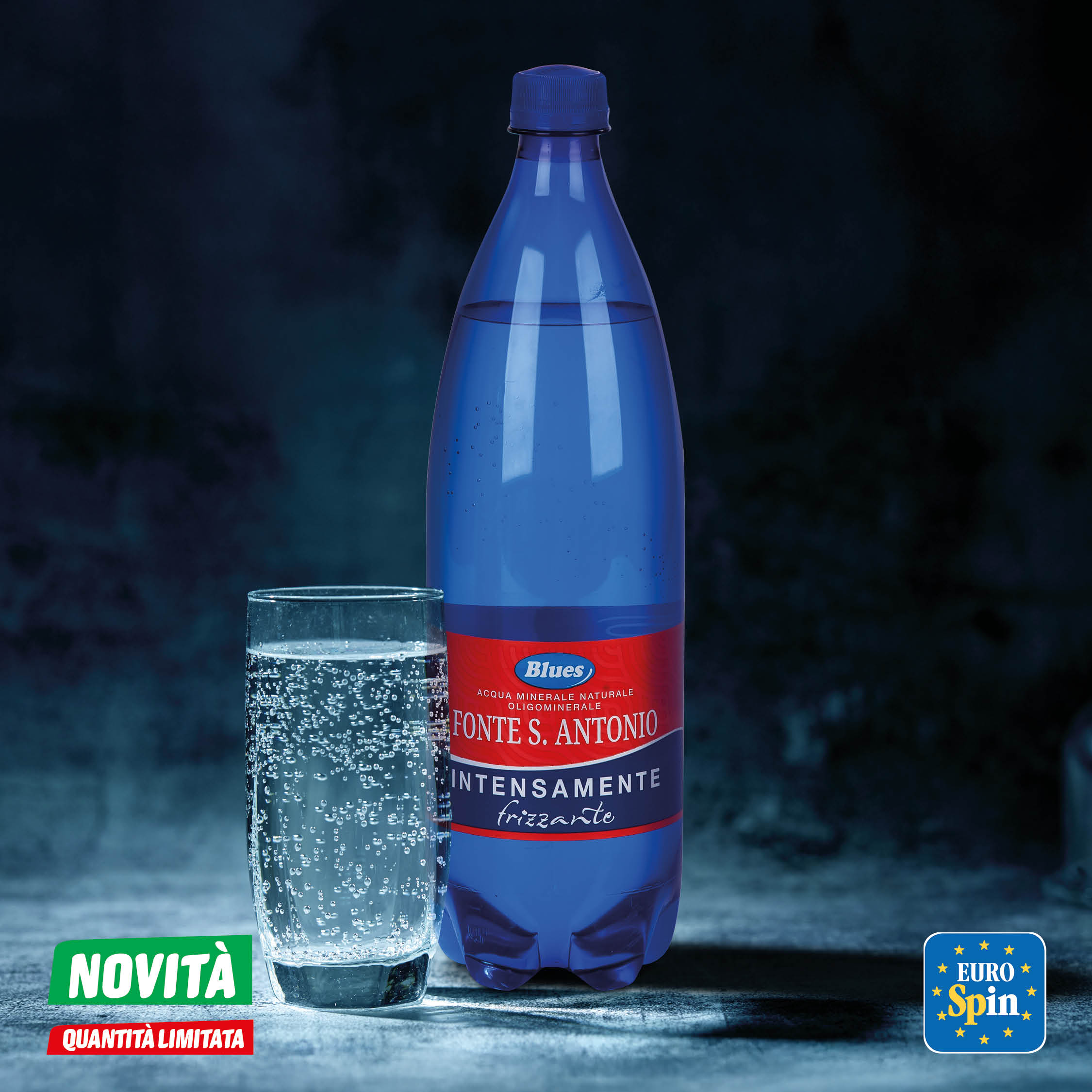 Acqua intensamente frizzante Blues