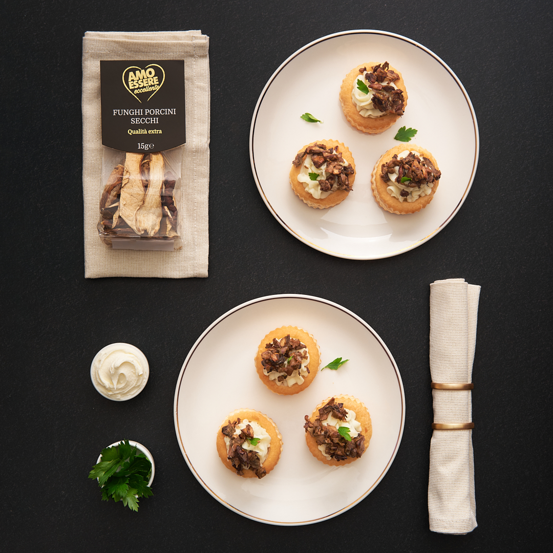 Vol – au – vent con porcini e formaggio erborinato