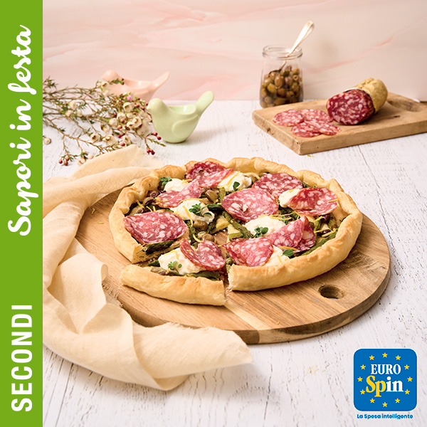 Torta rustica con asparagi, salame e olive