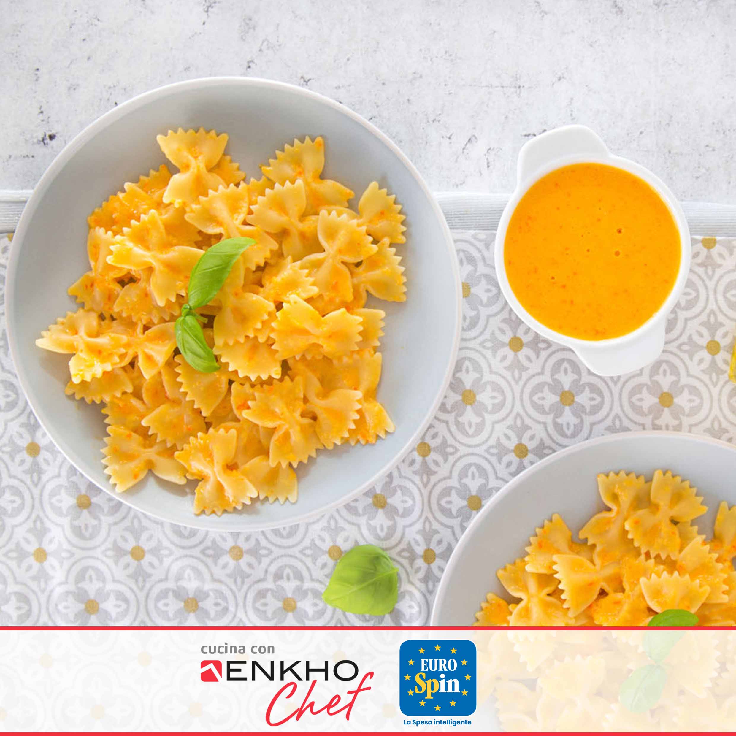 FARFALLE CON CREMA DI PEPERONI - 